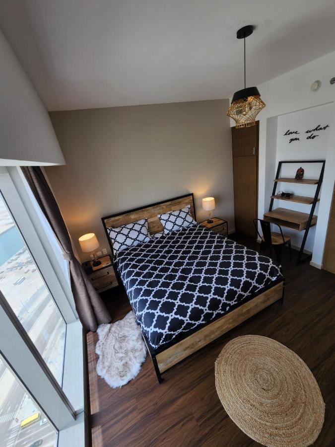Appartement Cozy 1Br In Iconic Tower à Abou Dabi Extérieur photo